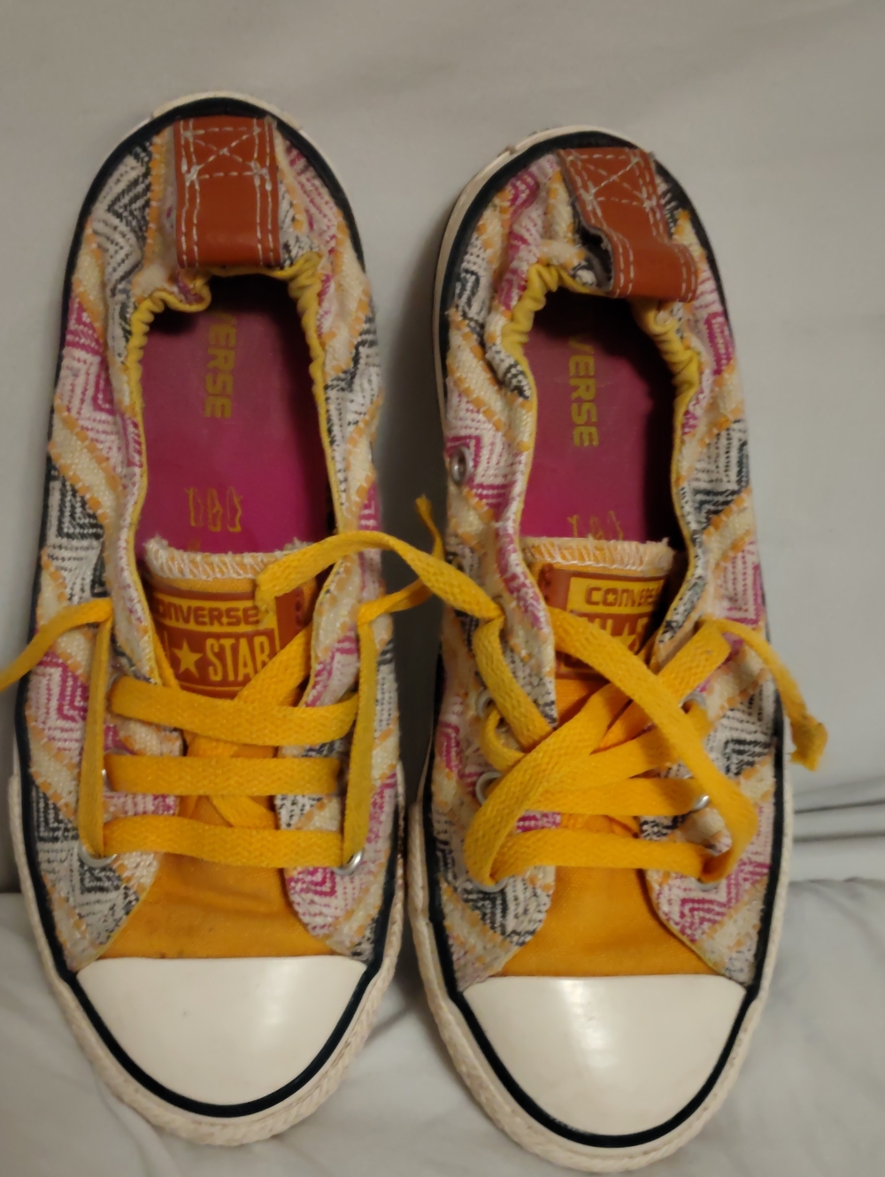 Converse Low-Top Sneakers in Yellow, Pink & Cream